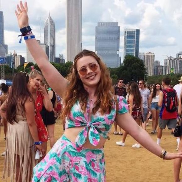 Meet your Posher, Emily - Picture 1 of 1